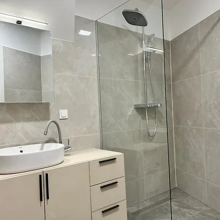 Asp Modern Apartments With Balcony & Free Parking Vienna Exterior photo