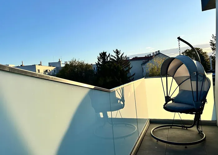 Asp Modern Apartments With Balcony & Free Parking